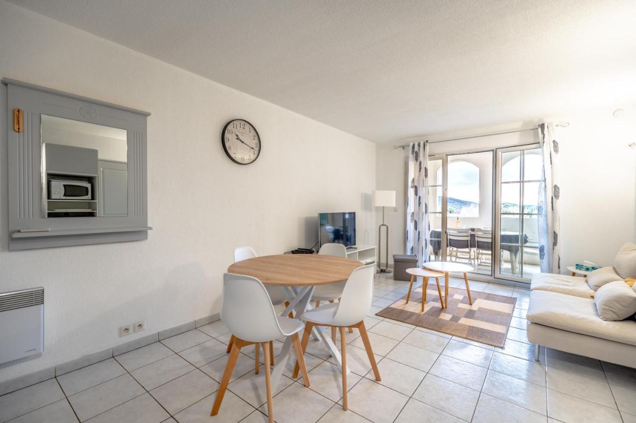 Superbe Appartement Avec Piscine Le Plan-de-la-Tour Dış mekan fotoğraf